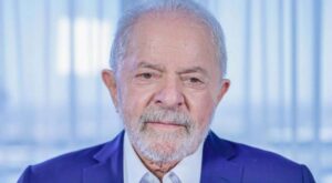 Drone atira fezes e urina, marcando passagem de Lula em MG