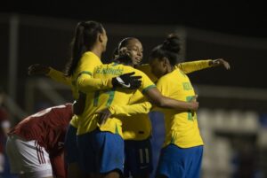 Seleção feminina é convocada para a Copa América e estreia em julho contra a Argentina