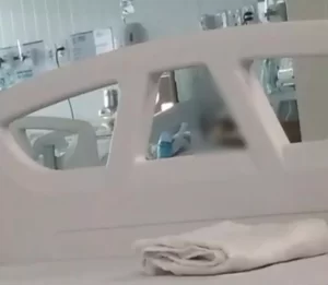 Mãe é presa após ser flagrada agredindo e sufocando bebê internado com pneumonia em hospital de MT; veja vídeo