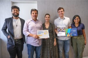 Miguel Coelho se reúne com presidente do “Todos pela Educação” Priscila Cruz