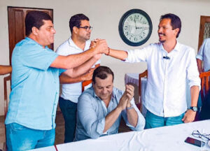 PREFEITO E VICE DO MUNICÍPIO DE CHÁ GRANDE VÃO APOIAR O DELEGADO ROSSINE À DEPUTADO ESTADUAL