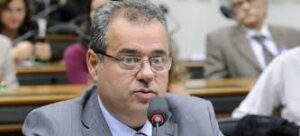 Rapidinhas: Veja como foi as convenções dos pré-candidatos ao governo