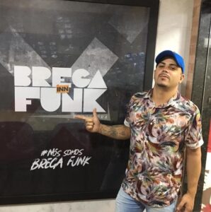 Cantor de brega funk Don Diego é morto a tiros em frente a bar em Glória do Goitá