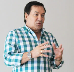 Justiça suspende efeitos de ato da Câmara Municipal de Garanhuns que rejeitou contas do ex-prefeito Izaías Régis relativas a 2018