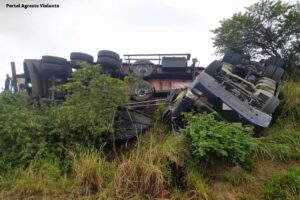 Dois Homens Morrem em Acidente na BR-423