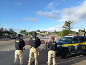 Idosa dada como desaparecida no Recife é encontrada em Gravatá, no Agreste, e levada para casa pela PRF