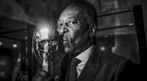 MORRE PELÉ, o rei do futebol, aos 82 anos