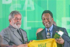 Equipe de Lula confirma presença do presidente no velório de Pelé
