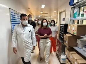 PERNAMBUCO Raquel Lyra visita o Hospital da Restauração e diz irá avançar com os mutirões de cirurgias