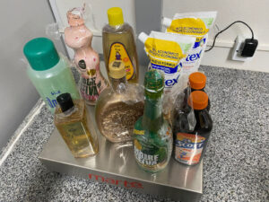 Boliviano é preso no Aeroporto do Recife com cocaína líquida escondida em frascos de cosméticos