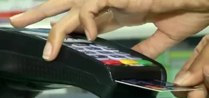 Oito a cada dez famílias estão endividadas em Pernambuco, aponta pesquisa da Fecomércio