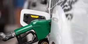 Ministro de Minas e Energia indica mudança para segurar o preço dos combustíveis