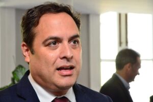 Paulo Câmara e Geraldo Júlio voltam para o Tribunal de Contas de Pernambuco