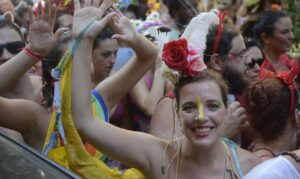 Não é não: lei é garantia contra assédio sexual no carnaval Por: Agência Brasil