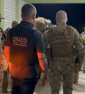 Sete suspeitos de assalto a bancos morrem após confronto com policiais durante operação