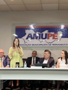Governadora Raquel Lyra viaja para Brasília com intuito de destravar a Transnordestina