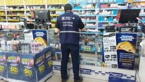 Vigilância Sanitária apreende 69 pomadas modeladoras que causam problemas de visão