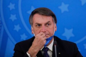 Bolsonaro participará de cúpula da extrema-direita em Lisboa