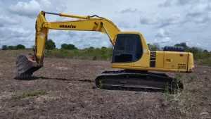 Nove pessoas são presas por crime ambiental após extração ilegal de argila em Passira