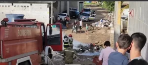 Moradores atingidos pelas fortes chuvas realizam protesto em Caruaru