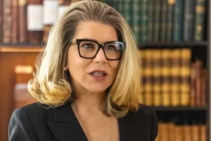 Brasil ganharia R$ 111 bi se elevasse taxa de alunos que concluem o ensino médio