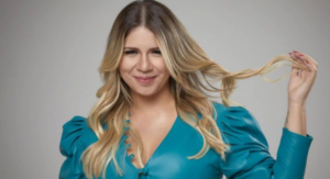 Equipe de Marília Mendonça vai à Justiça após fotos do corpo da cantora no IML vazarem
