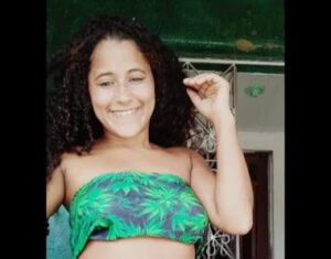 Jovem de 24 anos é assassinada a tiros dentro de casa em Gameleira