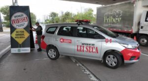 OPERAÇÃO LEI SECA: Policiais estão usando câmeras para filmar abordagens em Pernambuco