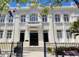 Câmara do Recife aprova projeto de lei que proíbe uso de linguagem neutra em escolas