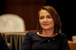 Deputada Estadual Débora Almeida solicita melhorias nas estradas e rodovias de Pernambuco