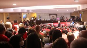 RAQUEL LYRA sofre derrota na Alepe com rejeições do aumento proposto para PROFESSORES