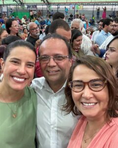 Débora Almeida prestigia Entrega de mais de 750 Títulos de Propriedade em São Lourenço da Mata