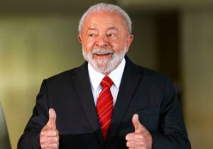 Gestos para Humberto Costa e PSB: confira o que está previsto na agenda de Lula em Pernambuco