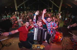 Cantor caruaruense Luan Nascimento vence prêmio nacional de forró ‘Fenfit’ realizado no Espírito Santo