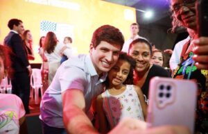 Recife lança programa de intercâmbio para professores e alunos