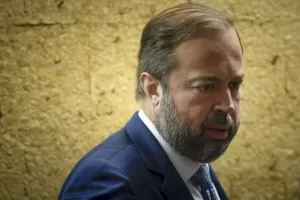 Ministro de Minas e Energia diz que ONS ainda não sabe a causa técnica do apagão