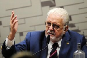 Com nova política, piso salarial pode ir a R$ 1.421 em 2024