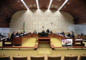 Implementação do juiz de garantias deve ocorrer em 1 ano, decide STF