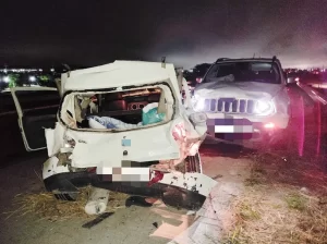 Mulher morre e outras três pessoas ficam feridas em acidente na BR-232, em Gravatá