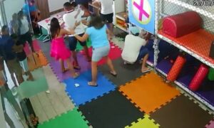 Cuidadora de criança é agredida por casal em restaurante em Petrolina