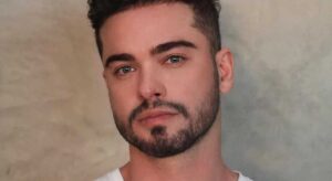 “Medicado corretamente e passa bem”, diz ex-companheira sobre Sidney Sampaio após surto em hotel