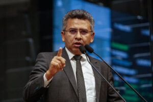 Diretório referenda decisão da Executiva e PT é oposição a Raquel Lyra