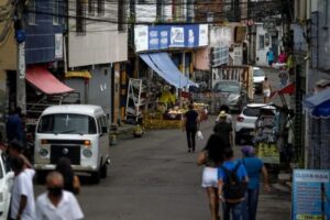 ‘Invadiram casas para matar’: moradores falam de terror durante ataque em Salvador