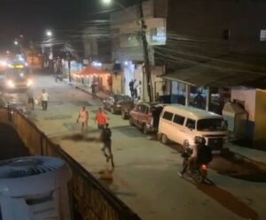 Dois policiais militares e mais três pessoas morrem em troca de tiros no Grande Recife