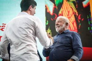 O PT espera reciprocidade de João Campos com espaço na chapa e vem pesquisa por aí