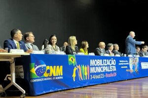 Mobilização municipalista tem 2,5 mil presentes no 1º dia