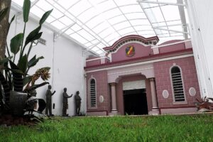 Quatro vereadores de Caruaru são alvos de operação da Polícia Civil