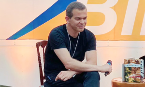 Escritor de Garanhuns Recebe Prêmio de Literatura do Governo de Pernambuco