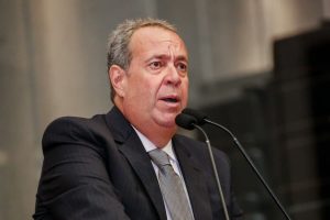Álvaro Porto é reeleito presidente da Alepe; veja nova composição da Mesa Diretora