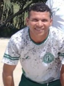 Homem chama mulher para dançar e é morto pelo marido dela, em Paranatama